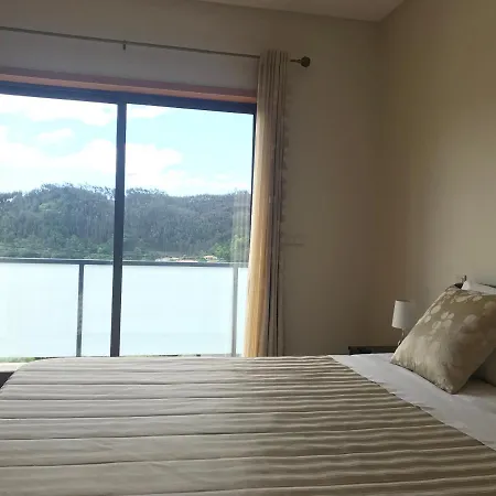 Casa Do Pereiro بيت للعطل